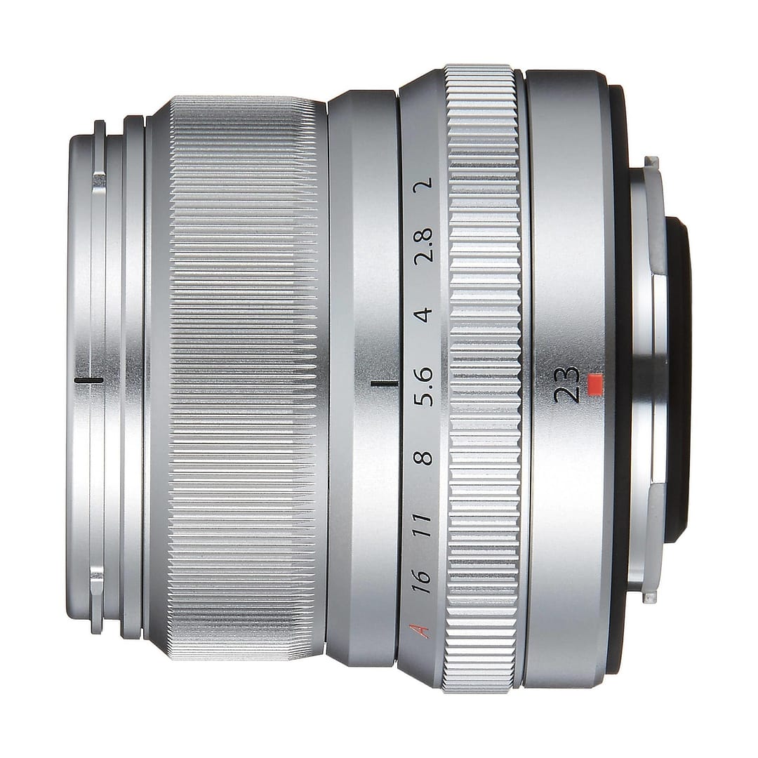 Fujifilm XF 23mm f/2,0 R WR : Silber