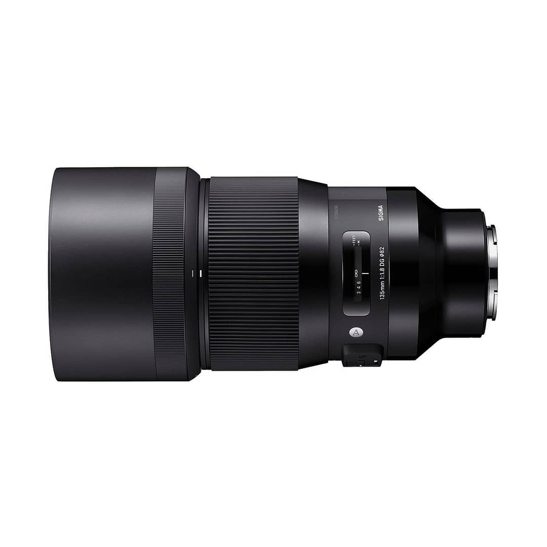 sigma_135_18_dg_hsm_art_sony_e_01
