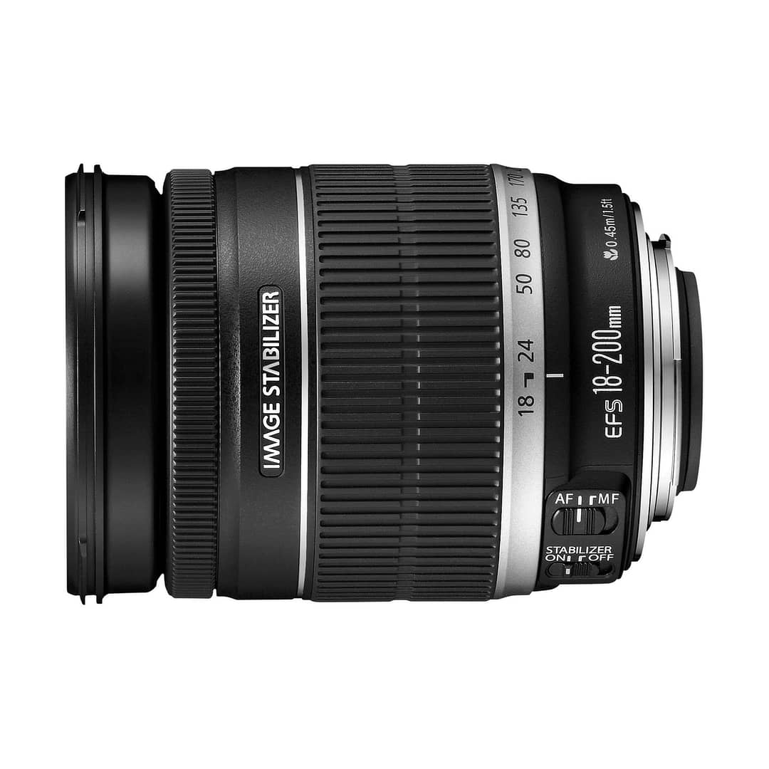 Canon EF-S 18-200mm f/3,5-5,6 IS