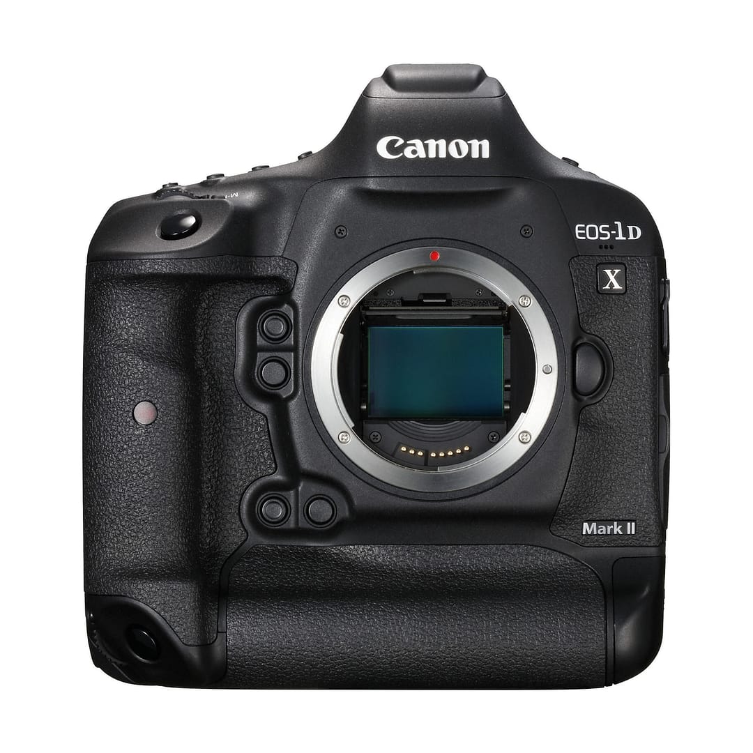 canoneos1dxmarkii01