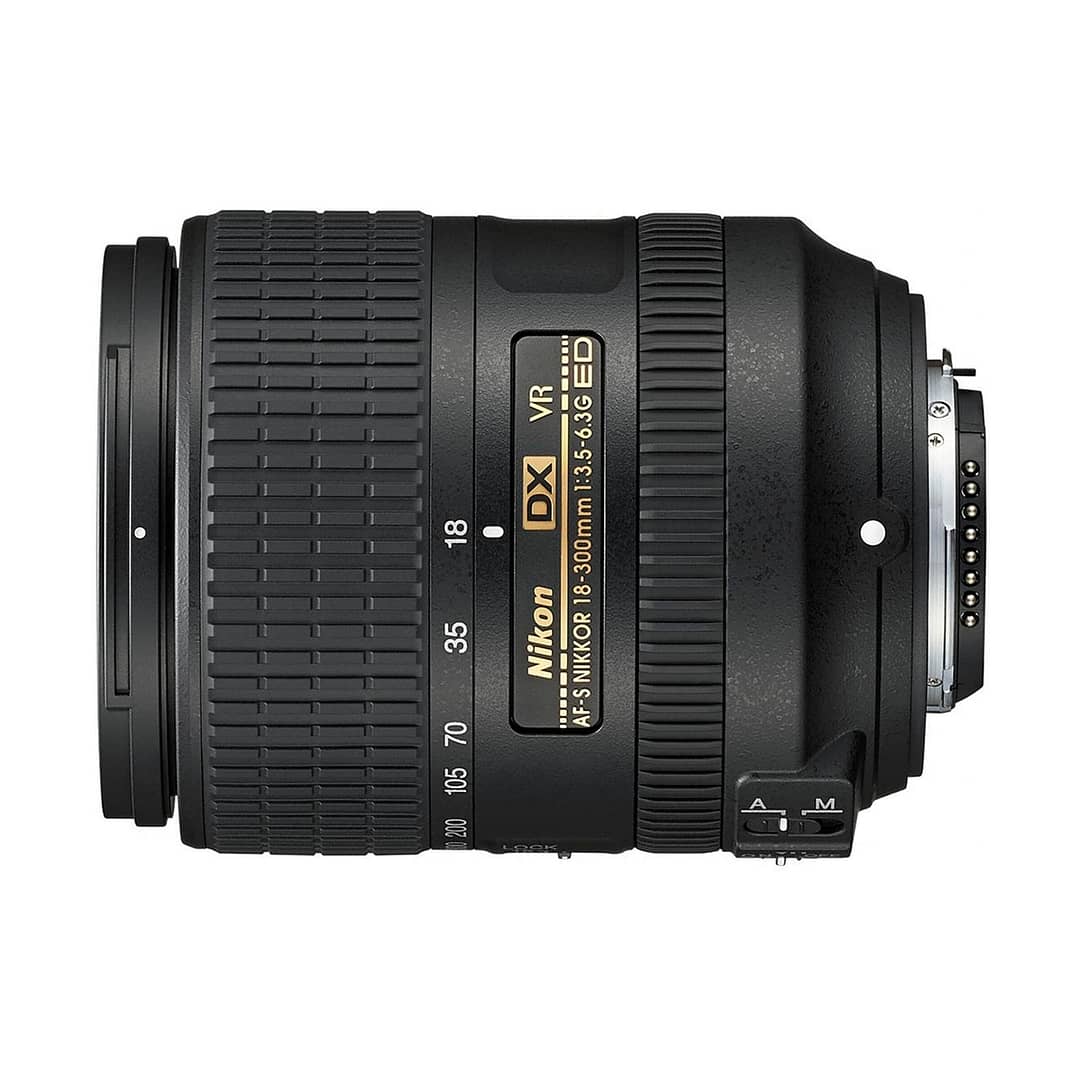 nikon_afs_dx_18300_3563_g_ed_vr_01
