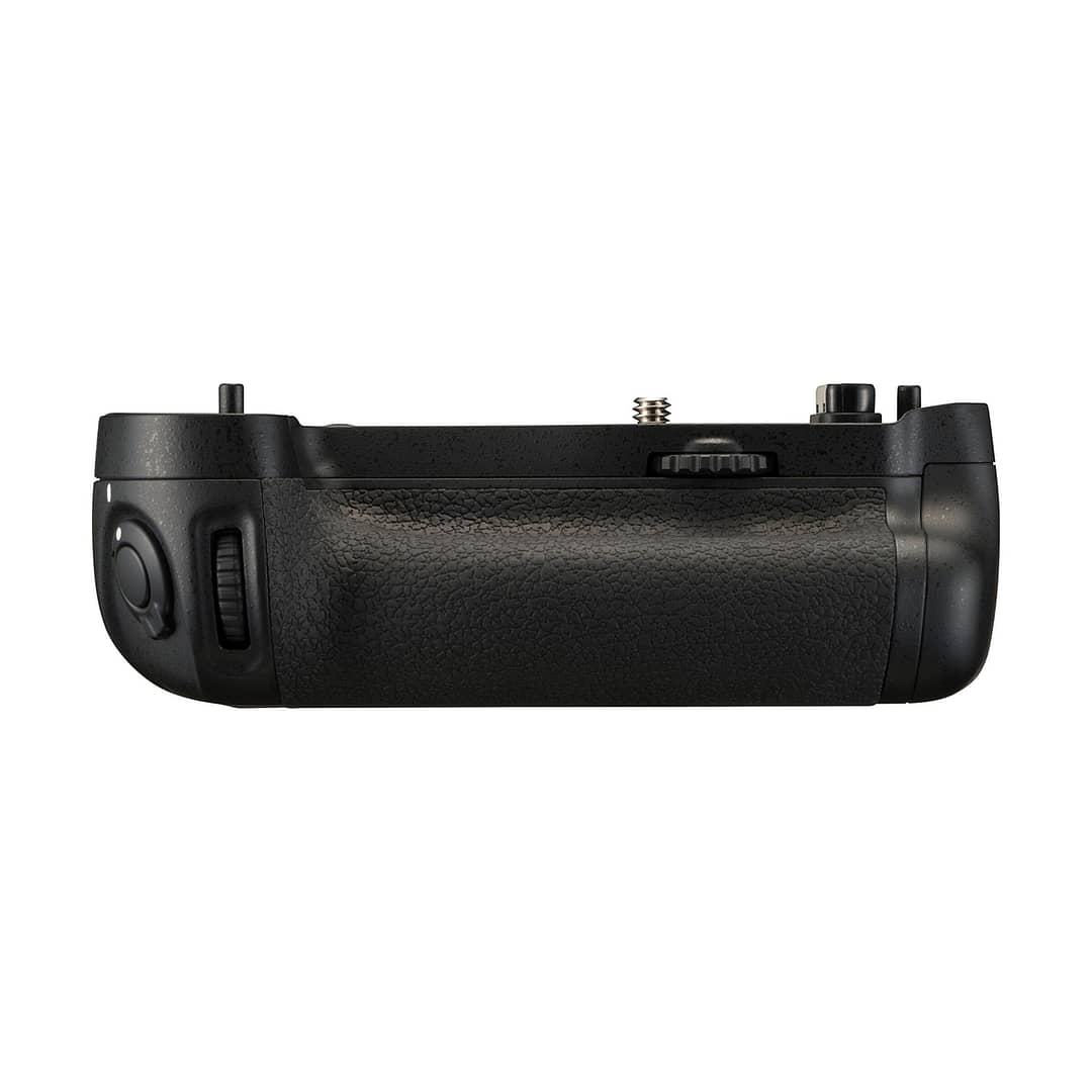Nikon MB-D16