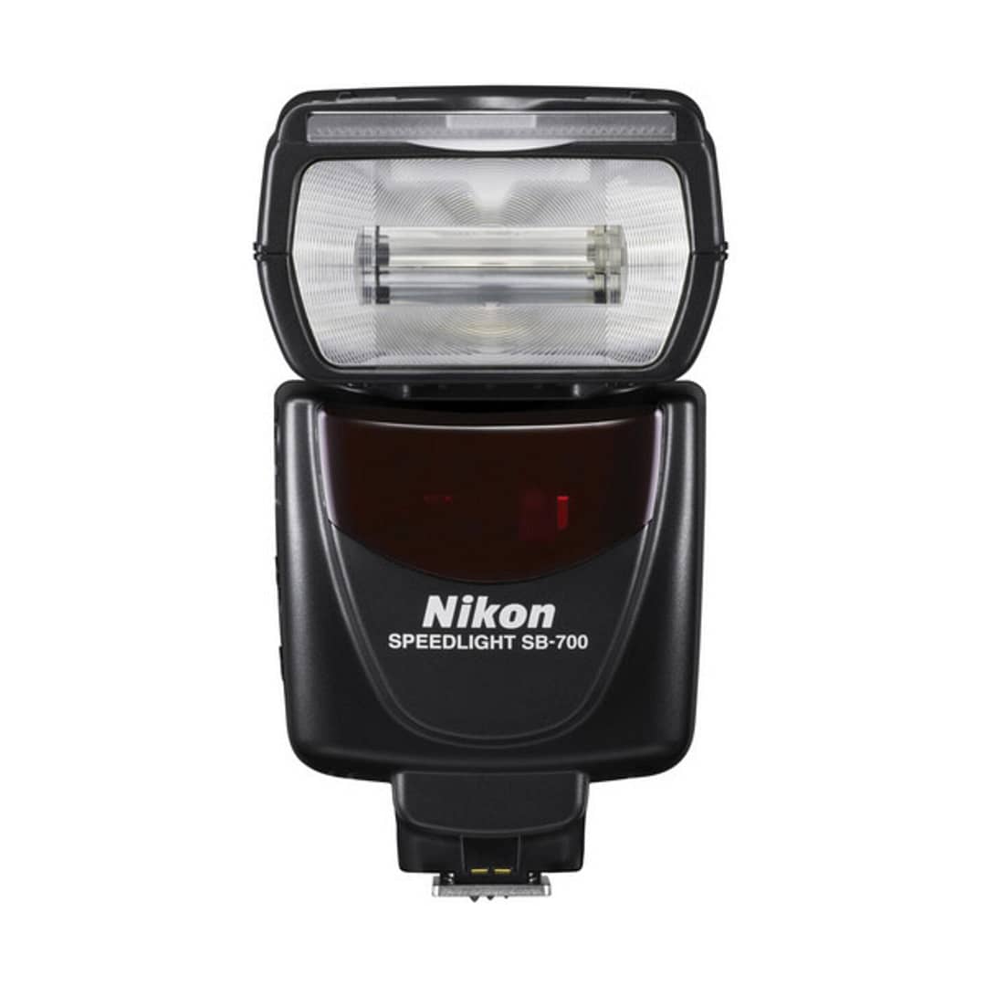nikon_sb_700_blitzgeraet_01