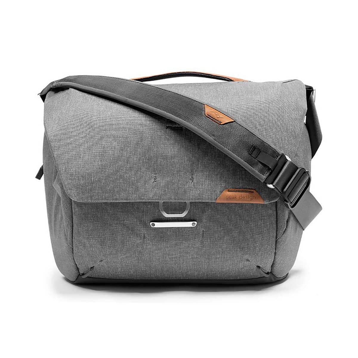 peak_design_everyday_messenger_v2_as_01